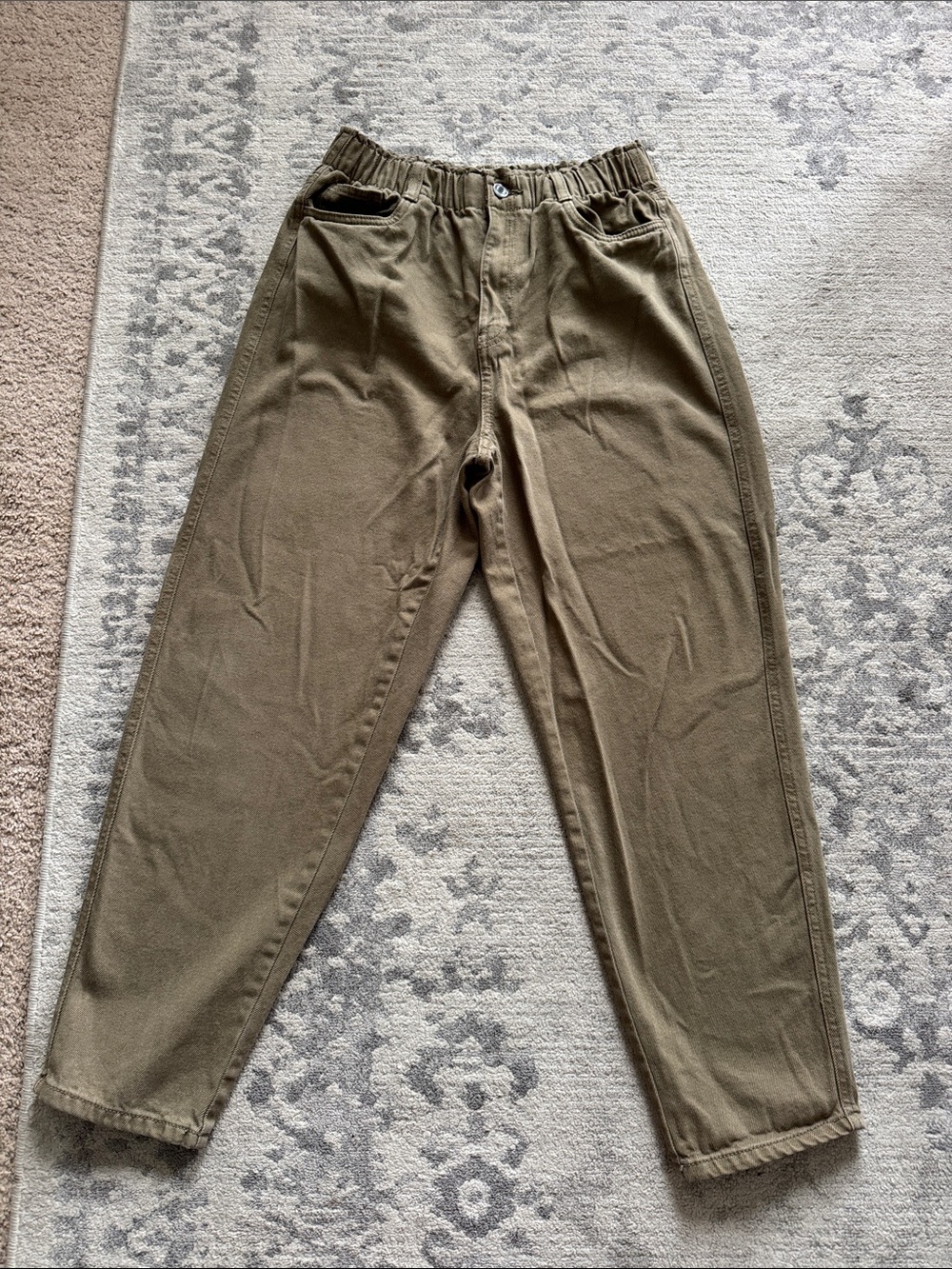 H&M Olive Green Elastic-Waist Chinos